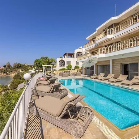 Katina - By Apricus Holidays Hotel Peyia